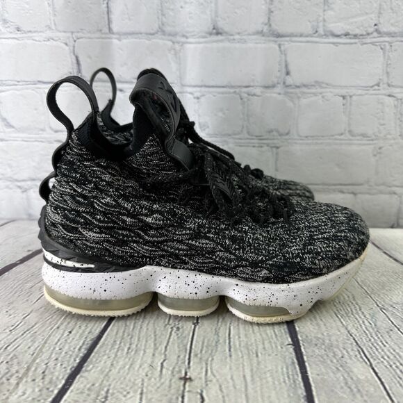 Nike Zoom Lebron XV 15 “Ashes” Black Oreo GS Size 3.5Y 922811-002 - Picture 5 of 12
